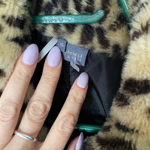 Faux Fur Ocelot Print Sparkle & Fade NWOT XS - Picture 6 of 6